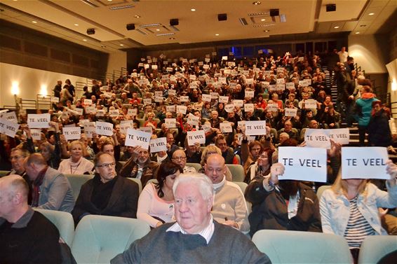 Geanimeerde infovergadering asielzoekers - Lommel