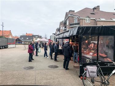 Gedeeltelijke heropstart markten - Beringen