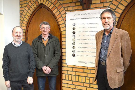 Gedenkplaat pastoors Korspel onthuld - Beringen