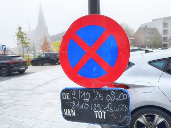 Geen parkeergelegenheid op het Marktplein - Pelt