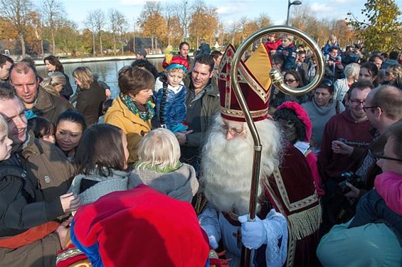 Geen stoomboot, wel Sinterklaas - Neerpelt