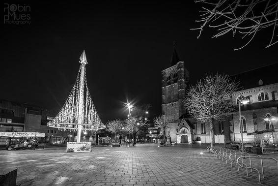 Géén witte kerst, dan maar een zwart-witte... - Lommel