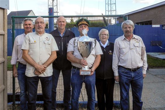 Geenhout Intergewestelijk kampioen - Beringen