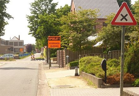 Gemeenteraad bespreekt verkeersregeling - Lommel