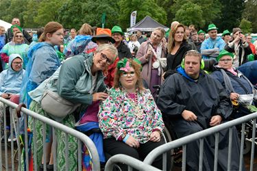 Genieten van Buitenbeenpop - Beringen