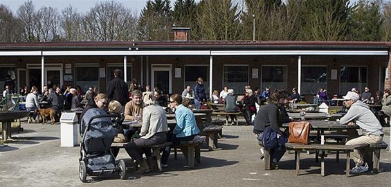 Genieten van die lentezon - Neerpelt