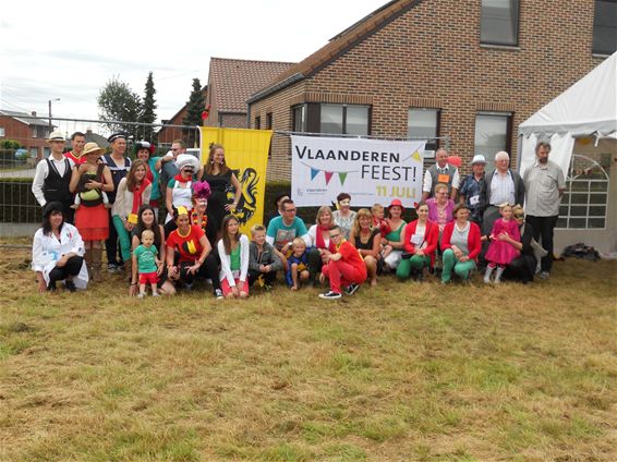 Geslaagd buurtfeest in O.L.-Vrouwstraat - Neerpelt