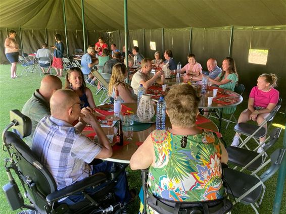 Geslaagd buurtfeest Wolf en Welp - Pelt