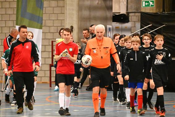 Geslaagd futsal kersttoernooi - Lommel