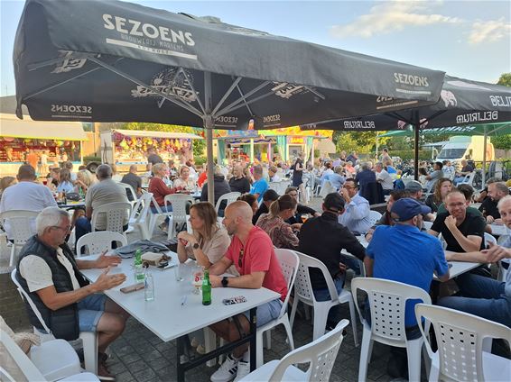 Geslaagde gezinsfietstocht op kermis Hamont-Lo - Hamont-Achel