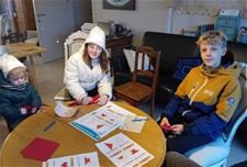 Geslaagde Gezinsnamiddag - Peer