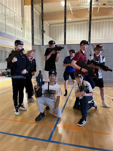 Geslaagde sportdag Agnetencollege - Peer