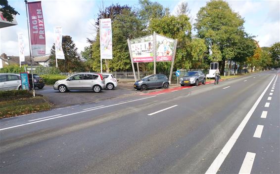 Gevaarlijke verkeerssituatie - Lommel