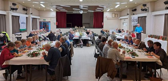 Gezellig kerstfeest voor OKRA en Samana - Lommel