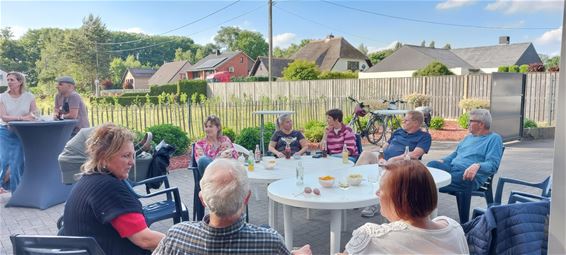 Gezellige burenavond in de Bronweg - Pelt