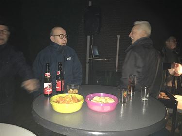 Gezellige 'kletskesdrink' - Beringen