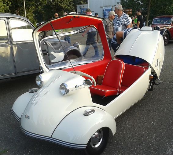 Gezien op oldtimertreffen - Peer