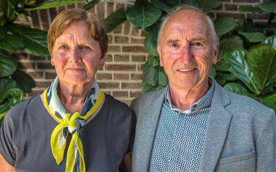 Gouden bruiloft in de Moldershoevenstraat - Pelt