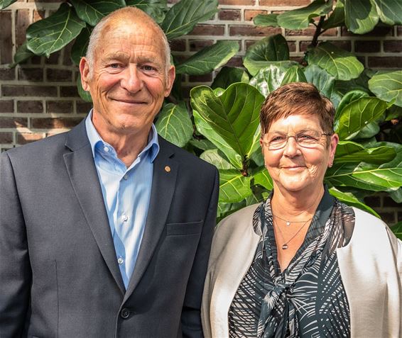 Gouden bruiloft in de Overwegstraat - Pelt