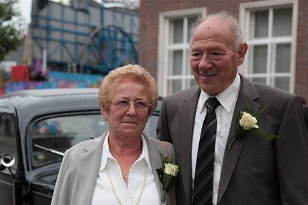 Gouden bruiloft in de Urneveldstraat - Overpelt