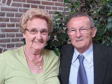 Gouden bruiloft in de Zonhoekstraat - Neerpelt