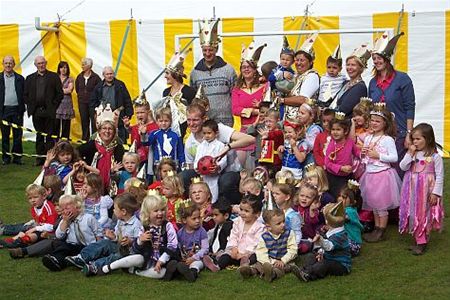 Gouden jubileum  kleuterschooltje Eltenbos - Lommel