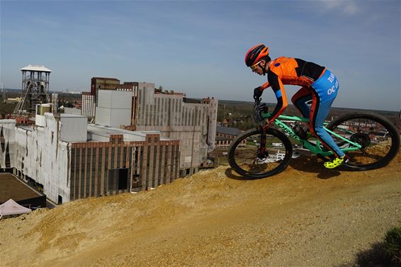 GP MTB Stad Beringen onder stralende zon - Beringen