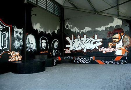 Graffitikunstenaars in oude Hamontse hallen - Hamont-Achel & Pelt