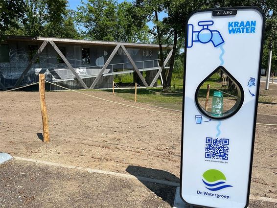 Gratis kraantjeswater aan het Dommelhuis - Peer