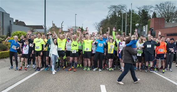 Grensloop met weer héél wat deelnemers - Lommel