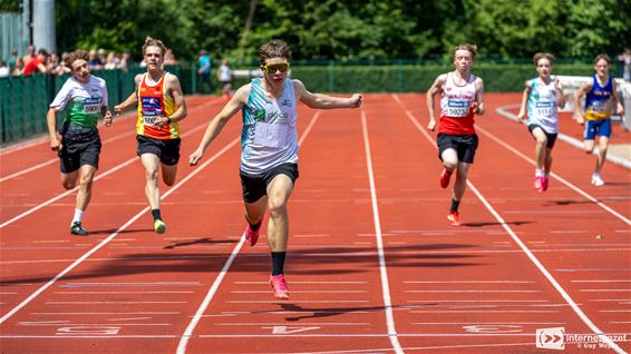 Grote belangstelling voor Prov. Kamp. Meerkamp - Pelt