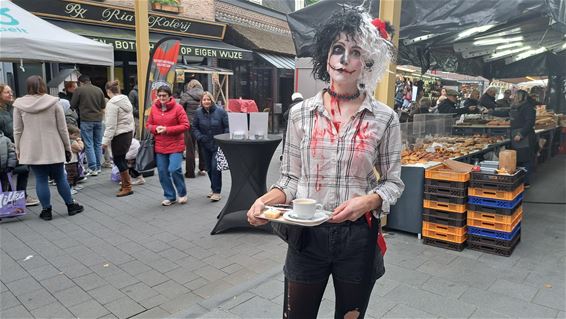 Halloween op de zaterdagmarkt in Pelt! - Pelt