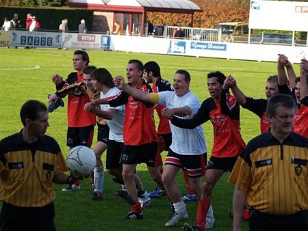 Hamont 99 wint van Cobox - Hamont-Achel