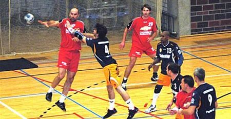 Handbal: Lommel onderuit tegen Flémalle - Lommel