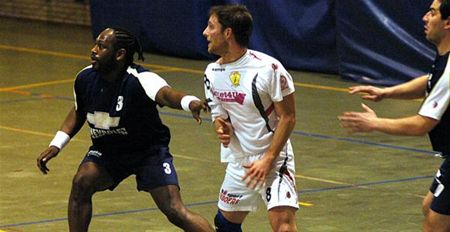 Handbal: Lommel wint van Flémalle - Lommel