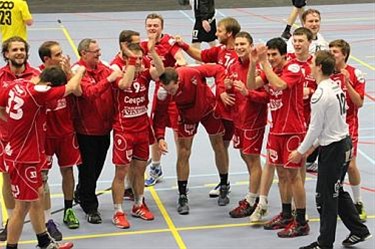 Handbal: Sporting naar de play-offs - Neerpelt