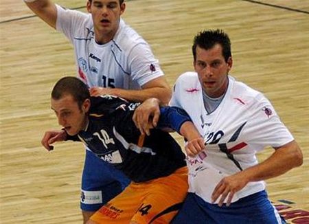 Handbal: Sporting Neerpelt wint derby - Neerpelt