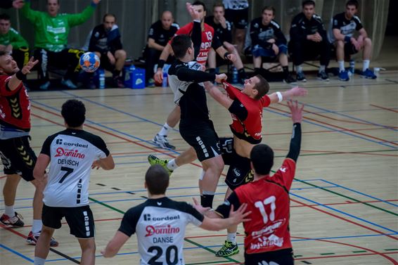 Handbal: Tongeren klopt Sporting voor beker - Neerpelt