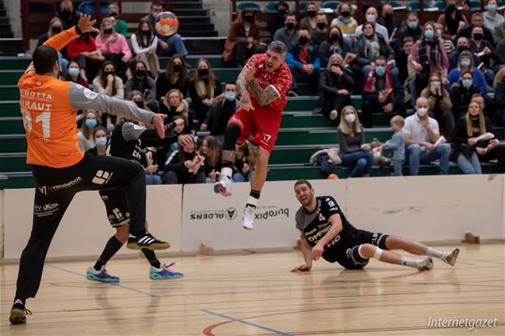 Handbal: Tongeren naar de bekerfinale