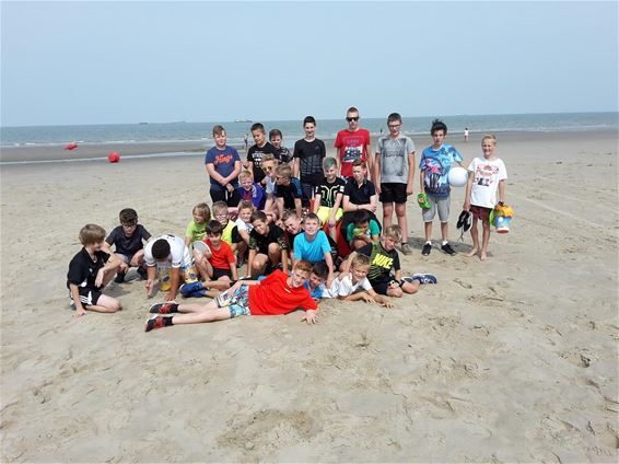 HCO trainde aan zee - Overpelt