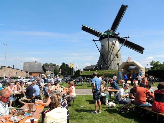 Heel veel deelnemers aan de Teutenroute - Neerpelt