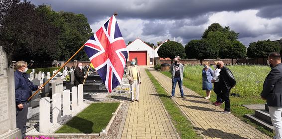 Herdenking Engelse gesneuvelden op kerkhof Koersel - Beringen