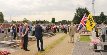 Herdenking Engelse oorlogsslachtoffers - Beringen