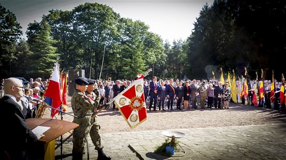 Herdenking op Poolse begraafplaats - Lommel