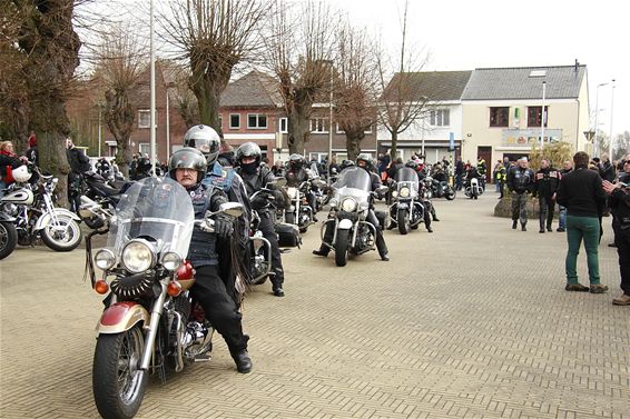 Herdenkingsrit voor Sierre-slachtoffers - Lommel