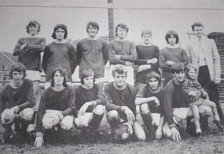 Herinneringen: de juniorploeg van 1975 - Neerpelt