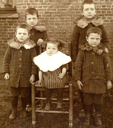 Herinneringen: de kinderen Bloemen in 1914 - Neerpelt