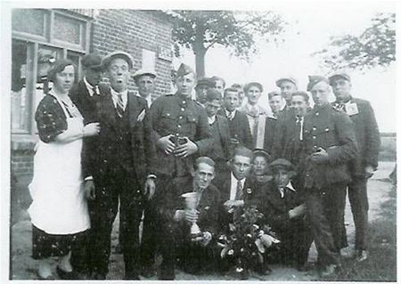 Herinneringen: het café - Neerpelt