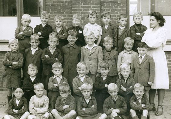 Herinneringen: het 1ste leerjaar van 1949 - Neerpelt