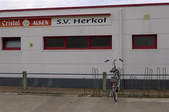 Herkol verliest... (2) maar promoveert! - Neerpelt